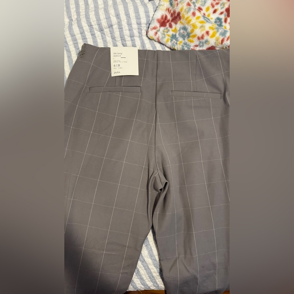 A New Day Gray ankle pants - Picture 4 of 4